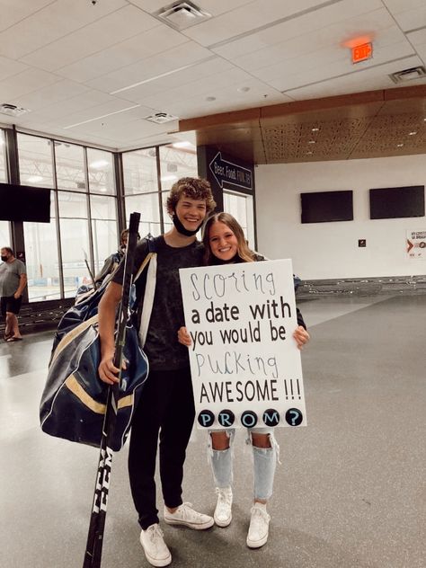 Hockey Sadies Proposal, Hockey Winter Formal Proposal, Field Hockey Promposal, Field Hockey Homecoming Proposals, Promposal Ideas For Him Hockey, Hockey Promposal Ideas, Promposal Ideas Hockey, Hockey Bf And Gf, Hockey Promposal For Him