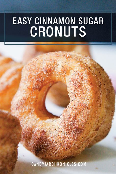 Cronuts Puff Pastry, Cronut Recipe, Using Puff Pastry, Doughnut Recipes, Quick Treats, Cronut, Two Ingredient, Hot And Sour Soup, Deep Fry