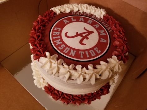 Alabama Themed Cakes, Alabama Football Birthday Cake, Alabama Roll Tide Cake, Alabama Party Decorations, Alabama Cake Ideas, Alabama Football Cake, University Of Alabama Cake, Alabama Birthday Party, Alabama Cookies