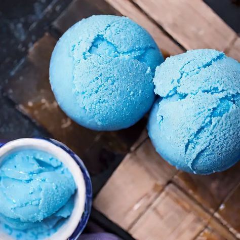 Blue Majik Sorbet Blue Majik Smoothie, Blue Majik, Sorbet Dessert, Sorbet Recipe, Sorbet Recipes, Frozen Pineapple, Smoothie Bowls, Honey Lemon, Frozen Blueberries