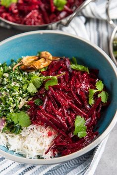 Sri Lankan Beetroot Curry, Sri Lanka Rice And Curry, Sri Lankan Vegetarian Recipes, Sri Lanka Curry, Sri Lankan Curry Recipes, Sri Lankan Food Recipes, Rice And Curry Sri Lanka, Beet Curry, Sri Lankan Rice And Curry