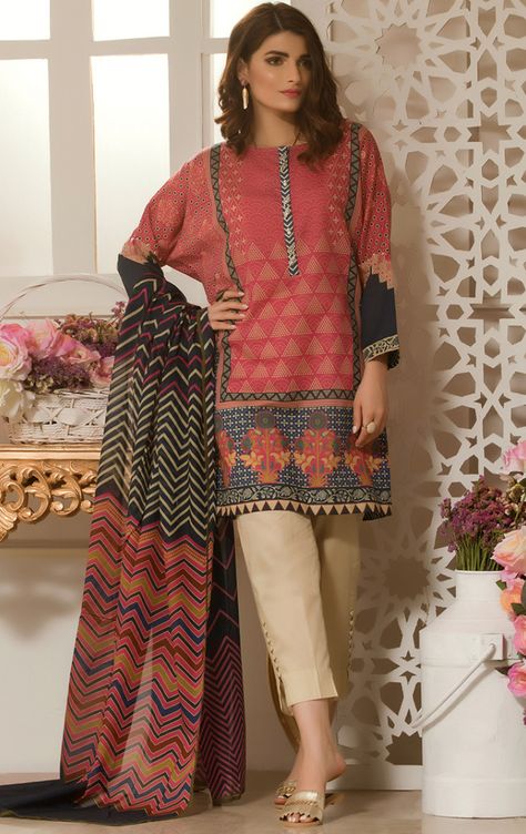 Oaks Elnaz Festive Collection 2018 Lilac Blue 3PCS With Out Embroidered-OL-3130-B with model Robina Khan Pakistani Dresses Party Wear, Pakistani Dresses Party, Agha Noor, Girls Dresses Sewing, Suit Ideas, Lilac Blue, Pakistani Fashion Casual, Pakistani Lawn Suits, Stylish Short Dresses