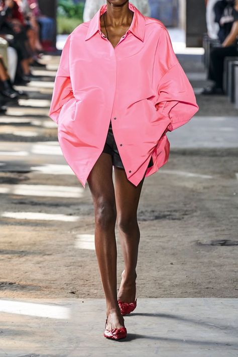 a shirt tbh Neon Beach Outfit, Beach Outfit 2023, Brown Leather Shorts, Neon Pink Shirt, Silk Shirt Outfit, Neon Pink Shirts, Pink Shirt Outfit, Oversized Outerwear, Valentino Silk