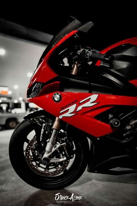 Bmw Rr1000, Bmw Motorcycle S1000rr, Bmw 1000rr, Image Moto, Bike Aesthetic, Bmw Motors, Sports Bike, Suzuki Hayabusa, Bmw S1000rr