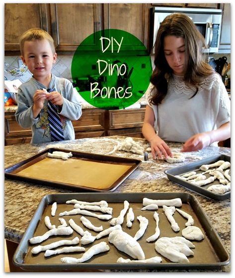 Diy Dinosaur Bones, Dinosaur Birthday Games, Birthday Games Kids, Paleontologist Party, Dinosaur Week, Dinosaur Party Games, Dinosaur Party Food, Dino Bones, Jurassic Park Birthday Party