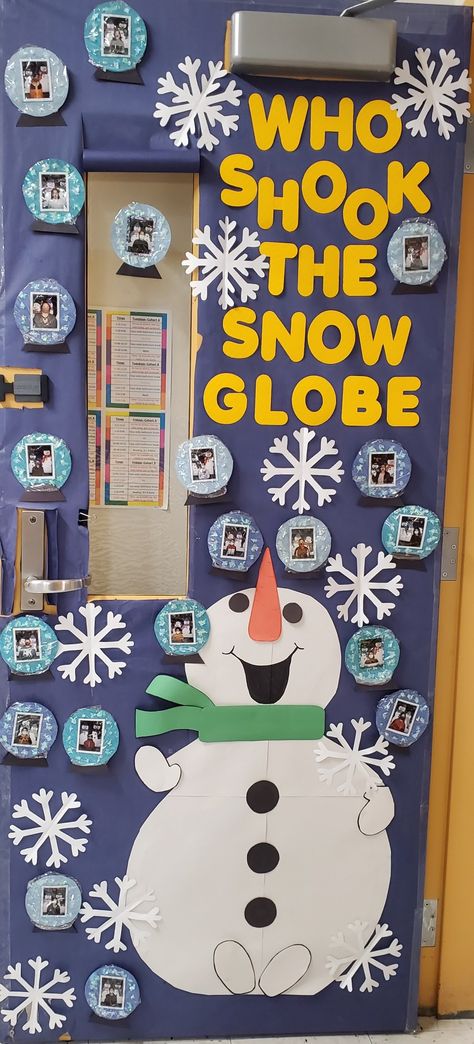 Snow Classroom Door Ideas, Toddler Christmas Door Decoration, Christmas Decor Ideas For Classroom Window, Snow Globe Door Decorations For School, Classroom Doors For Winter, Christmas Decoration Door School, Snow Man Door Decorations, Christmas Classroom Decorations For Kids Door Decorating, Holiday Door Ideas Classroom