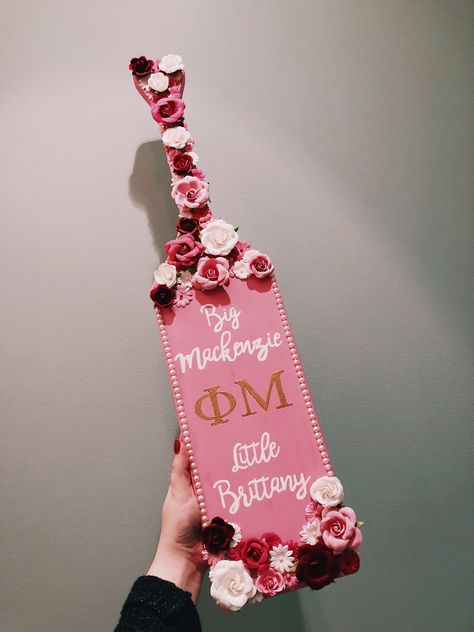 pink flower paddle, sorority paddle, floral sorority paddle Flower Paddle Sorority, Sage Green Sorority Paddle, Greek Paddles Sorority, Sorority Paddles Ideas, Pi Beta Phi Crafts, Paddle Sorority Big, Paddle Sorority, Paddle Designs, New Job Survival Kit