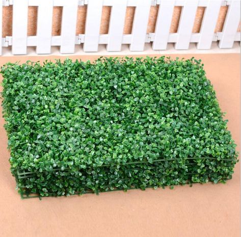 Grass Mat Decor, Fake Greenery Wall, Artificial Hedge Wall, Indoor Home Wedding, Turf Carpet, Fence Decorations, Fence Backyard, Hedge Wall, Greenery Wall Decor