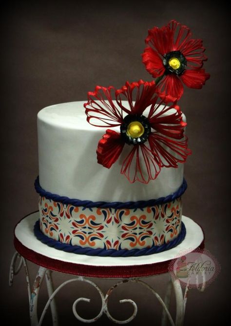 Spanish Cake Design, Quilled Poppies, Spain Cake, Spanish Cake, Poppy Tutorial, Paper Cakes, Poppy Cake, Theme Birthday Cake, Wafer Paper Cake