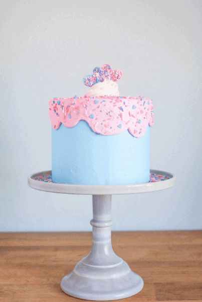 41 Best Baby Shower Cake Ideas to Inspire You – Habitat for Mom Pink And Blue Cake, Amazing Baby Shower Cakes, Unique Baby Shower Cakes, Baby Shower Cake Ideas, Baby Shower Sheet Cakes, Kid Cakes, Baby Shower Cake Designs, Unique Cakes Designs, Pastas Recipes