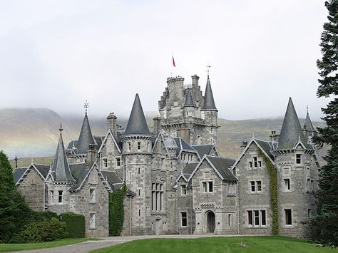 Ardverikie House - Loch Laggan, Scottish Highlands Majestic Houses, Majestic Architecture, Ardverikie House, Highlands Castle, Monarch Of The Glen, Old Castle, Chateau Medieval, Castle Mansion, Scotland Castles