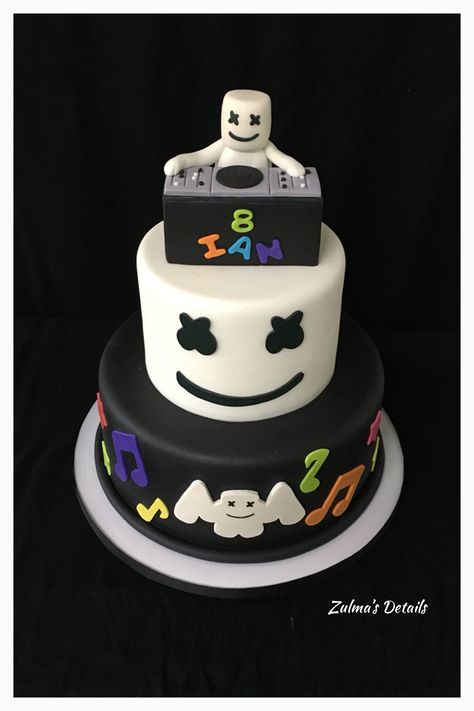 Dj Marshmello Party Invitations, Dj Marshmellow Party Theme, Fortnite Marshmello Cake, Dj Marshmello Party Ideas, Marshmello Cake, Dj Marshmallow Cake, Dj Marshmello Cake, Fortnight Party, Dj Cake