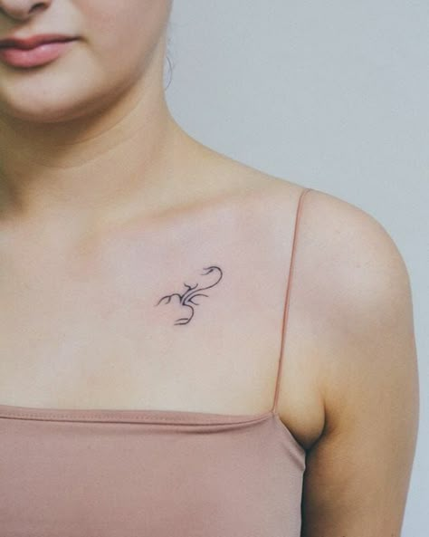 79 Tattoo, Scorpio Zodiac Tattoos, Cool Ear Tattoos, Trishul Tattoo Designs, Ma Tattoo, Small Chest Tattoos, Ear Tattoo Ideas, Scorpio Tattoo, Ear Tattoos