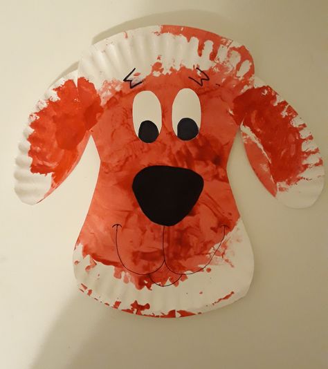 Red Infant Crafts, Clifford Crafts Preschool, Color Red Activities For Toddlers, Red Crafts For Toddlers, Red Activities For Toddlers, Color Red Activities For Preschool, Farm Animals Crafts For Toddlers, Color Red Craft, Color Red Activities