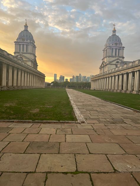 10•09•2022, saw my uni for first time! #university #greenwich #uk #london London Aesthetic University, Greenwich University Aesthetic, University London Aesthetic, University Of Westminster London, University Of Greenwich London, College Chic, University Of Greenwich, Greenwich London, London University