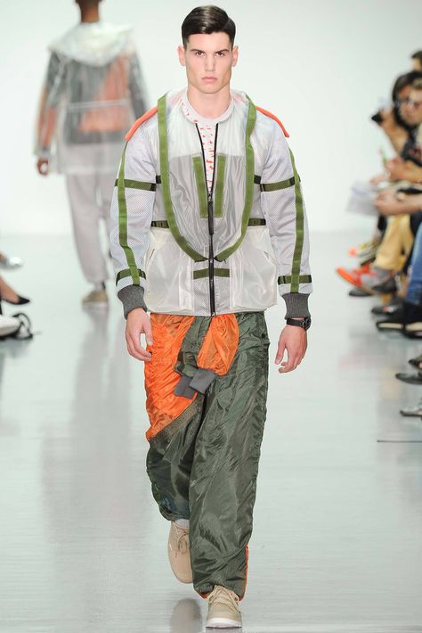 Mens Runway Fashion, Onion Skin, Trend Council, Concept Fashion, Secondary Research, Futuristic Concept, Mens Runway, Cute Christmas Outfits, Fashion Sportswear