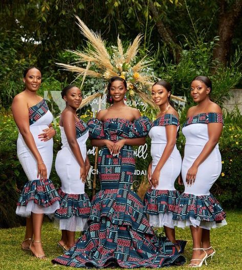 Braidsmaid Traditional Dresses, Bridesmaids Ankara Dresses, Lobola Dress Designs, Ruracio Outfits For Bridesmaids, Africa Bridesmaid Dresses, Bridesmaids African Dresses, Zimbabwe Wedding Traditional, Kitenge Wedding Dress Designs, Bridal African Dresses