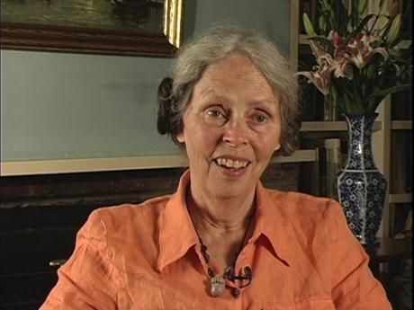 Ina May Gaskin, world famous midwife -- one of my personal heroes! Birth Movie, Spiritual Midwifery, Giving Birth Naturally, Good People Quotes, Ina May Gaskin, Healthy Birth, Childbirth Education, Infant Adoption, Conscious Parenting