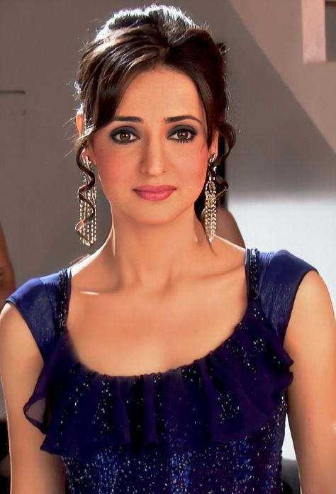 Sanaya Irani Khushi, Amrita Rao, Arnav And Khushi, Camila And Lauren, Indian Drama, Sanaya Irani, Desi Beauty, Celebrities Female, Pretty Woman