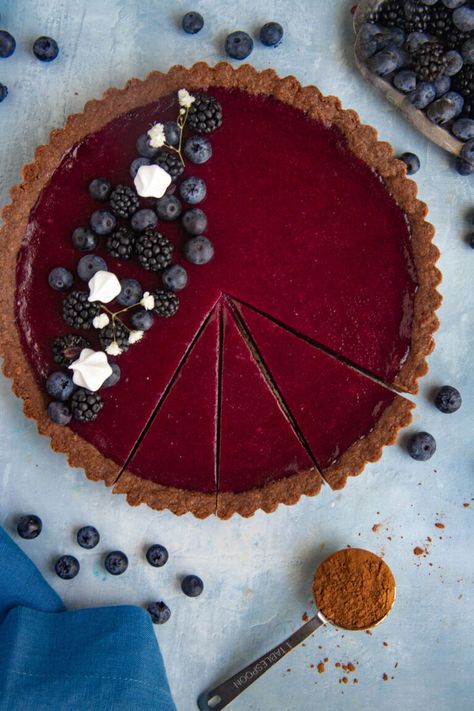 Blueberry Tart with Chocolate Cookie Crust - Bakes by Brown Sugar Chocolate Blueberry, Lime Tart, Blueberry Tart, Cinnamon Cookies, Sweet Pie, Cookie Crust, Chocolate Tart, Sweet Tarts, Tart Recipes