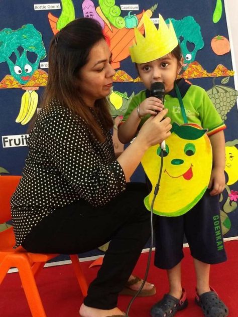 Show n tell activity on mango Mango Day Decoration In School, Mango Activity Preschool, Mango Day Activity For Kids, Mango Day Celebration In School, School Costume, Math Pages, Art Kits For Kids, Food Costumes, English Worksheets For Kids