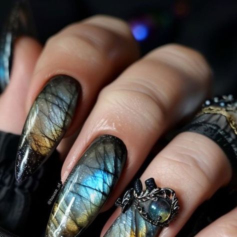 house_of_stone_design on Instagram: "My favorite nails art this year😆  🔮ai- generated photos🪄  #labradorite #labradoritestones #labradoritenails #aiart #nailsart #crystalnails #crystalmagic #labradoritelover" Dark Green And Purple Nails, Labradorite Nails, Labradorite Aesthetic, Game Of Thrones Nails, Nails With Stones, Guy Nails, Tattoo Nail Art, Stone Nails, Water Marble Nail Art