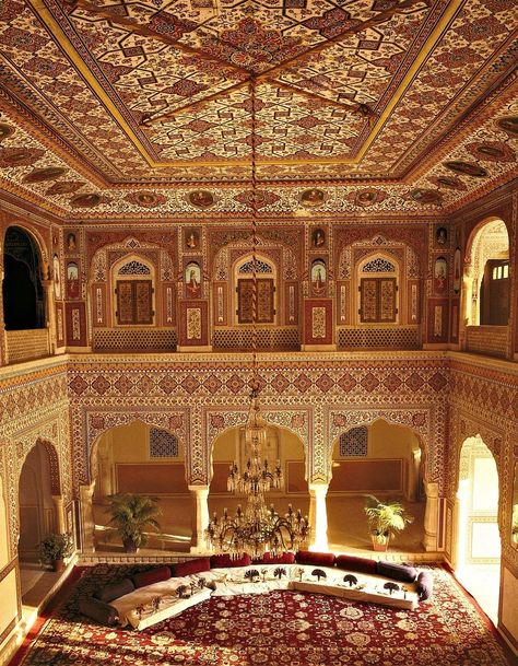 Luxury Accommodation of the Week: Samode Palace Arabic Palace Interior, Persian Aesthetic, Samode Palace, Persian Palace, Luxury Sink, Moroccan Architecture, Casa Anime, Arabic Decor, India Architecture