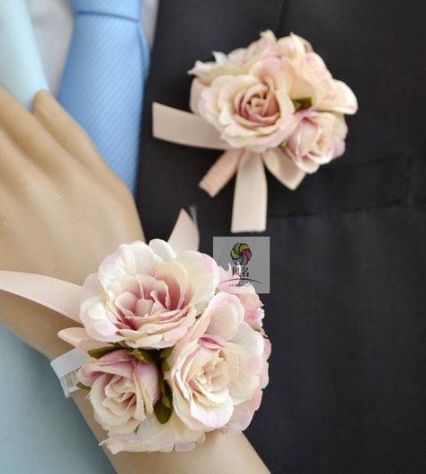 Light Pink Prom, Flowers At Wedding, Wrist Corsage Prom, Bridal Cuff, Bridesmaid Corsage, Prom Corsage, Wedding Corsage, Wrist Flowers, Rose Boutonniere