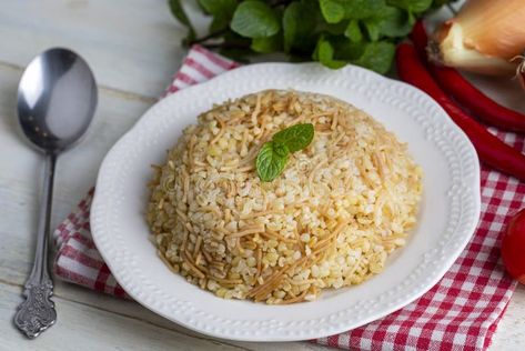 Traditional delicious Turkish food Bulgur pilaf with vermicelli (Turkish name sehriyeli bulgur pilaf stock photo Turkish Names, Bulgur Pilaf, Turkish Food, Turkish Recipes, Diet, Stock Photos, Bulgur