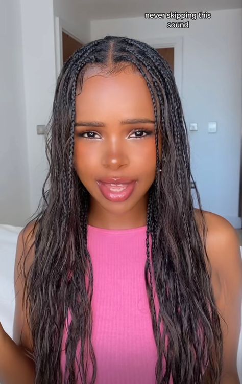 Micro Braids With Curls, Zoe Braids, Straight Braids For Black Women, Small Box Braids Shoulder Length, Tiny Box Braids Long, Zoe Kravitz Braids Sew In, Goddess Braids Zoe Kravitz, Zoe Kravitz Boho Braids, Nara Smith Braids