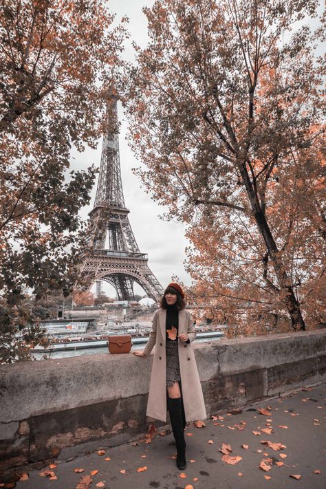 Paris travel | Europe | Fashion |Lifestyle Paris Looks Outfit Winter, Paris Looks Spring, Paris Looks Winter, Paris Tourist Outfit, Outfits Para Paris, Europe Picture Ideas, Winter In Paris Outfit, Paris Poses Photo Ideas, Poses In Paris