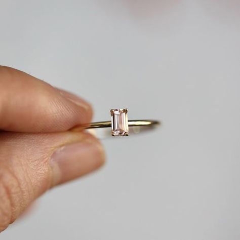 Morganite Solitaire Ring, Morganite Jewelry, Gemstone Stacking Ring, Holy Matrimony, White Diamond Rings Engagement, Ring Baguette, Stackable Diamond Rings, Minimalist Engagement Ring, Gold Rings Stackable