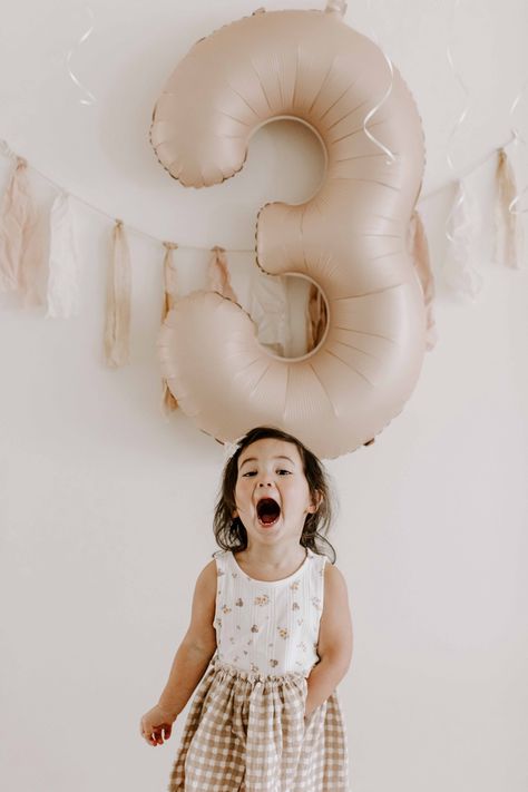 3 Year Birthday Picture Ideas, 3rd Birthday Studio Photoshoot, Three Year Old Photo Shoot, Third Birthday Photoshoot, Two Year Old Photo Shoot, 3rd Birthday Photoshoot, 3rd Birthday Pictures, Boho Photoshoot, Toddler Modeling