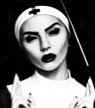 Nun Aesthetic, Evil Nun, Gang Culture, Dark Evil, No Religion, Female Reference, Dark Beauty, Playing Games, Group Chat