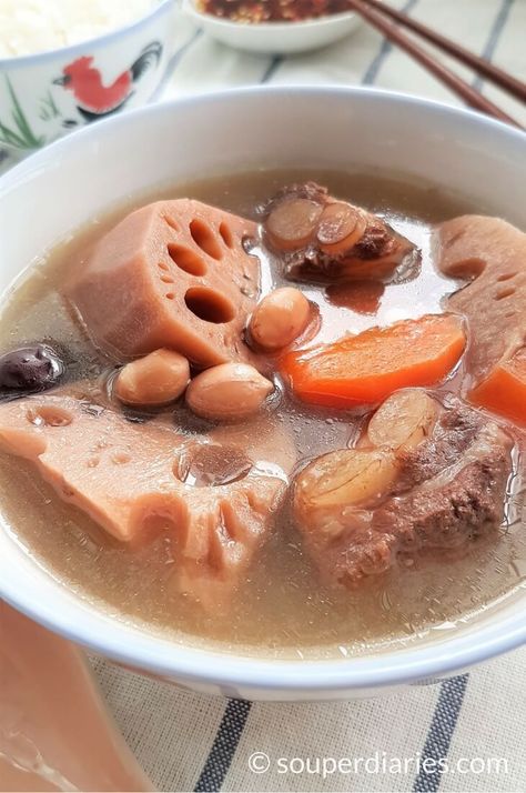 Lotus root soup with pork ribs. A classic Chinese soup. #cooking #chinesesoup #lotusroot #lotusrootsoup #soup | souperdiaries.com Lotus Root Recipe, Lotus Root Soup, Soup With Pork, Root Soup, Confinement Food, Asian Soup Recipes, Chinese Soup Recipes, Meat And Vegetables, Pork Soup