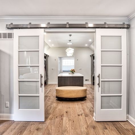 75 Closet Ideas You'll Love - April, 2024 | Houzz Bedroom Closet Door Ideas, Walk In Closet Inspiration, Transitional Closet, Closet Door Ideas, Bedroom Closet Doors, Contemporary Closet, Double Sliding Barn Doors, Creative Closets, Beautiful Closets