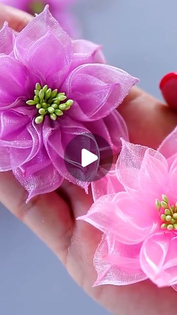 MiLena on Instagram: "Organza Flowers #diy #handmade #ideas" Organza Flowers How To Make, Organza Flowers Diy, Organza Ideas, Broach Ideas, Fabric Brooches, Fabric Brooch, Organza Flowers, Cloth Flowers, Frou Frou