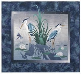 Quilt block of two blue herons standing in a pond, surrounded by lily pads and a dragonfly. Sea Turtle Quilts, Wall Quilt Patterns, Turtle Quilt, Cottage Quilt, Applique Quilt Patterns, Bird Quilt, Applique Kit, Fabric Kit, Applique Pattern