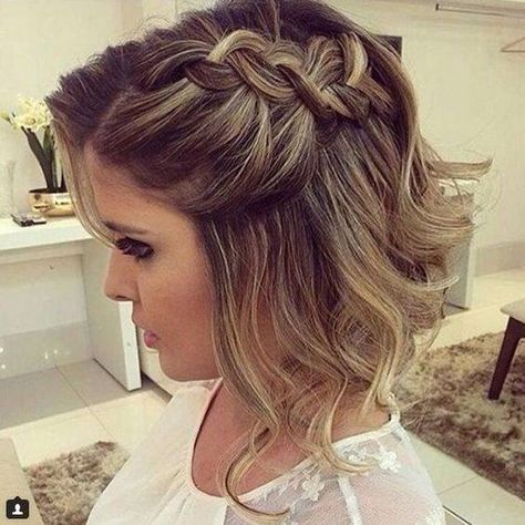 Kort Bob, Boho Styl, Prom Hairstyles For Short Hair, Bridal Hair Clip, Bridal Hair Flowers, Penteado Cabelo Curto, Wedding Hair Pins, Short Hair Updo, Bridal Hair Pins