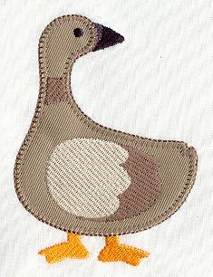 Country Goose (Heirloom Applique) Chicken Quilt, Baby Booties Knitting Pattern, Felt Crafts Patterns, Embroidery Design Download, Cute Quilts, Applique Quilting, Animal Quilts, Sewing Appliques, Machine Embroidery Applique