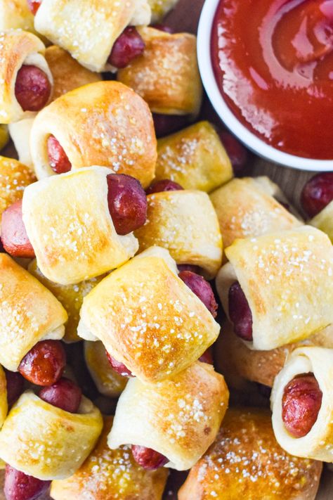 Mini Pretzel Dogs • Dance Around the Kitchen Mini Pretzel Dogs, Dance Around The Kitchen, Mini Pie Crust, Pretzel Dogs, Hot Dogs Recipes, Chili Cheese Dips, Potluck Ideas, Party Snack Food, Canned Biscuits