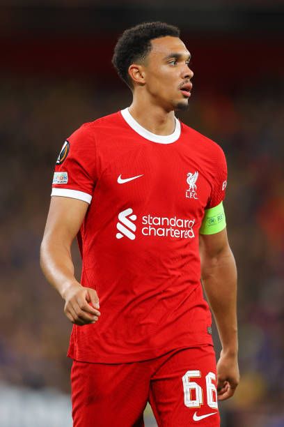 Boys Curly Haircuts, Liverpool Football Club Wallpapers, Trent Alexander Arnold, Liverpool Wallpapers, Liverpool Team, Football Boyfriend, Alexander Arnold, Liverpool Football Club, Liverpool Football