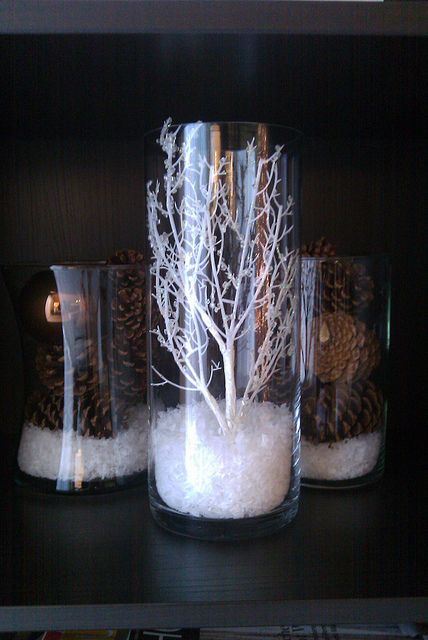 love them on the fake snow. I have so many vases sitting empty, this would be great. Formal Ideas, White Branches, Diy Jul, Deco Table Noel, Wedding Themes Winter, Christmas Centerpieces Diy, Fabulous Diy, Christmas Tablescape, Winter Wonderland Party