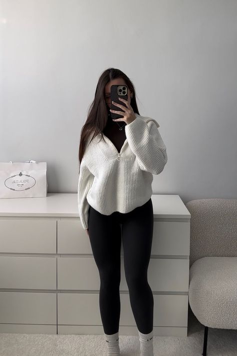 Zip-top rib-knit jumper selecionado no LTK Cute Outfits For Leggings, Gym Black Leggings Outfit, Black Leggings Outfit Comfy, Comfy Black Leggings Outfit, Style With Black Leggings, Basics Winter Outfits, Leggings Outfit Black, Black Comfortable Outfits, Cute Fit With Leggings