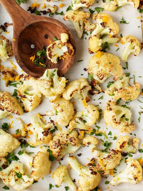 Learn how to make the best roasted cauliflower with these simple tips & tricks! I include my favorite suggestions for serving it as a side dish, but it's also wonderful in salads, bowls, or pastas! | Love and Lemons #cauliflower #sidedish #vegetarian Best Cauliflower Recipes, Lemon Cauliflower, Best Cauliflower Recipe, Easy Roasted Cauliflower, Oven Roasted Cauliflower, Cauliflower Recipe, Cauliflower Steaks, Clam Recipes, Fried Cauliflower