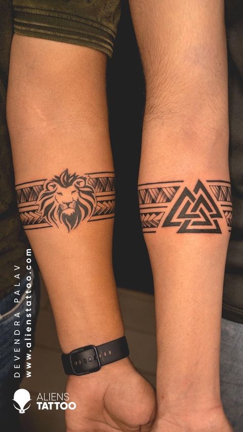 Name Band Tattoo Design, Skiing Tattoo, Pr Logo, Delicate Flower Tattoo, Geometric Line Tattoo, Crazy Tattoos, Armband Tattoos, Lion Tattoos, Band Tattoo Designs