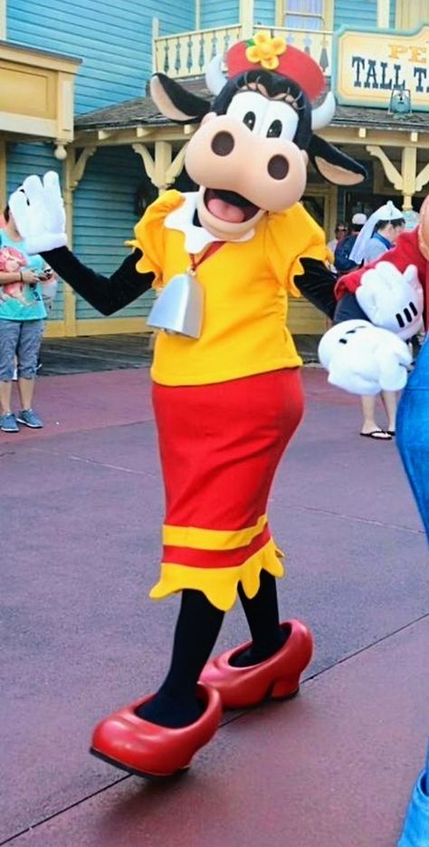 Clarabelle Cow Disney Costume, Clarabelle Cow Disney, Clarabelle Cow, Disneyland Characters, Animal Mascot, Character Costume, Cow Painting, Mascot Character, October 2022