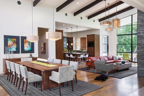 Love this Mid-Century with Pops of Color! Dining Area Design, Rectangular Living Rooms, Sitting Room Decor, Dining Room Design Modern, Living Room Dining Room Combo, Open Dining Room, Dining And Living Room, Kitchen Design Open, Dining Room Combo