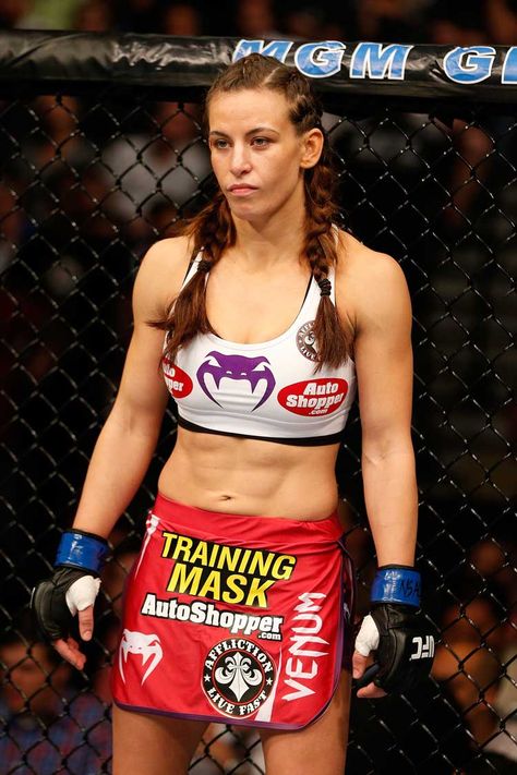 Miesha “Cupcake” Tate Meisha Tate, Women Mma, Female Mma Fighters, Pretty And Powerful, Rose Namajunas, Female Mma, Woman In Sports, Miesha Tate, Mma Girls