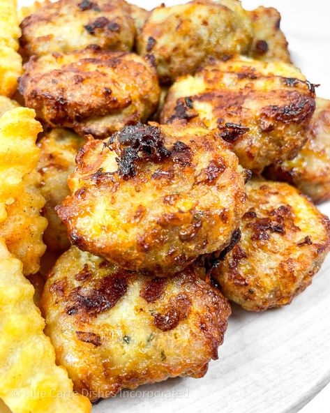 Ground Chicken Nuggets, Air Fried Chicken Nuggets, Keto Chicken Nuggets, Coconut Crusted Chicken, Fried Chicken Nuggets, Turkey Tenderloin, Airfryer Recipes, Sweet N Sour Chicken, Chicken Breast Seasoning